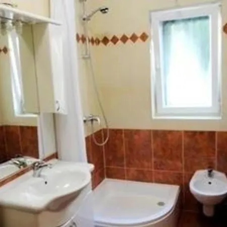 Wunderschone In Der Nahe Des Sandstrandes Appartement Split