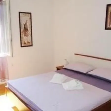 Wunderschone In Der Nahe Des Sandstrandes Appartement